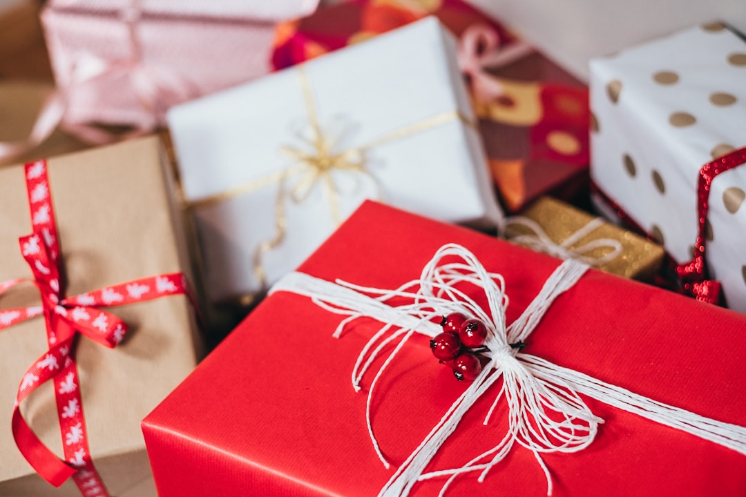 Beautiful wrapped beauty gifts under 100 NZD